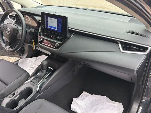 Used 2024 Toyota Corolla LE image 13