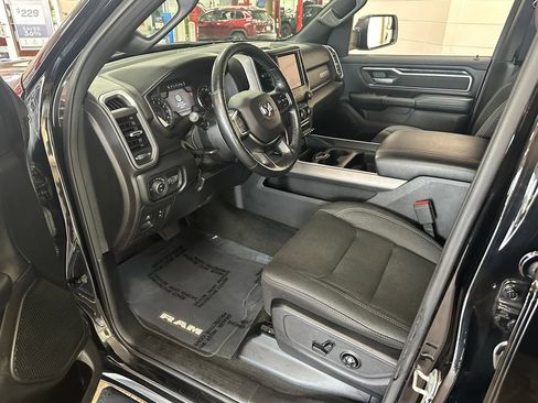 Certified 2019 RAM 1500 Big Horn AWD/4WD image 11