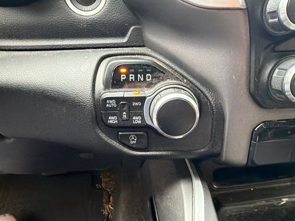 Used 2022 RAM 1500 Big Horn AWD/4WD image 14