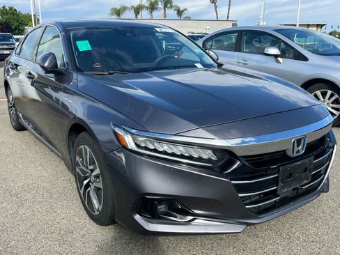 Used 2021 Honda Accord EX image 3