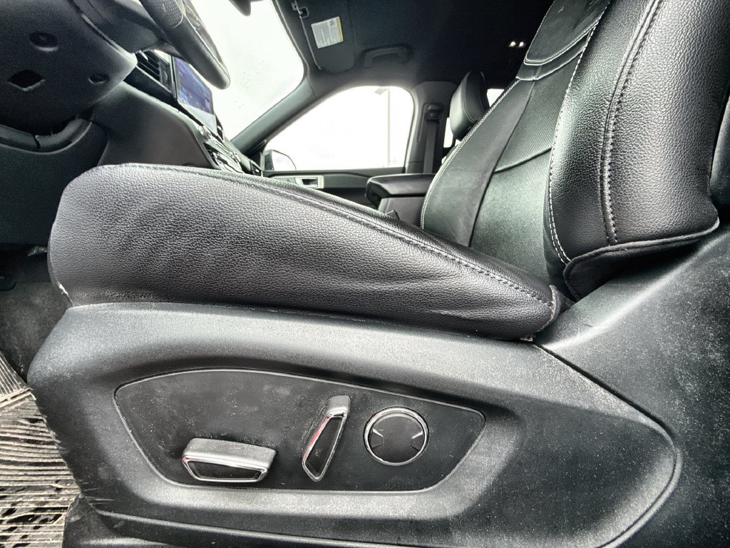 Used 2020 Ford Explorer ST AWD/4WD image 15