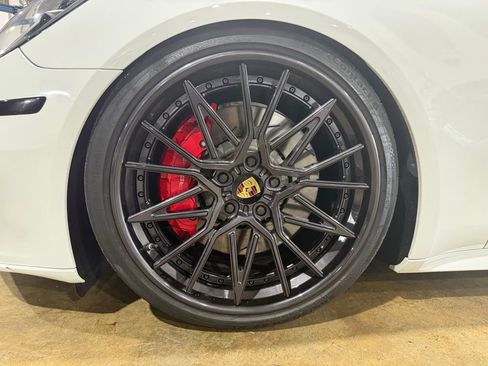 Used 2019 Porsche Panamera GTS AWD/4WD image 29