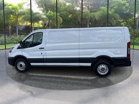 Used 2021 Ford Transit 150 Low Roof AWD image 8
