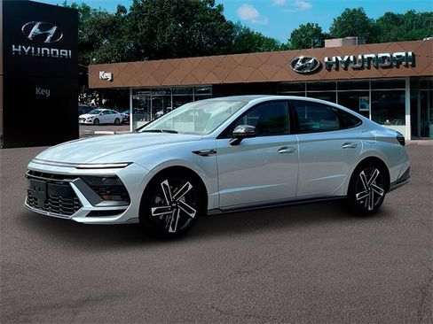 Used 2025 Hyundai Sonata N Line image 3