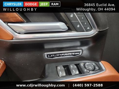Used 2023 GMC Sierra 1500 Denali Ultimate AWD/4WD image 12