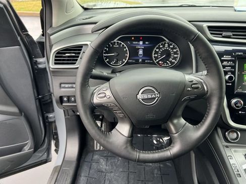 Used 2024 Nissan Murano SL image 12