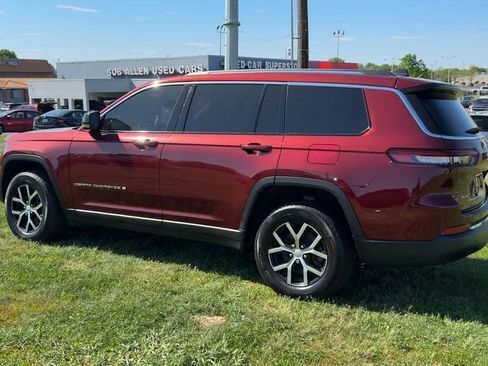 Used 2023 Jeep Grand Cherokee L Limited AWD/4WD image 3