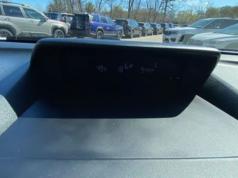 Used 2024 Subaru Forester AWD/4WD image 26