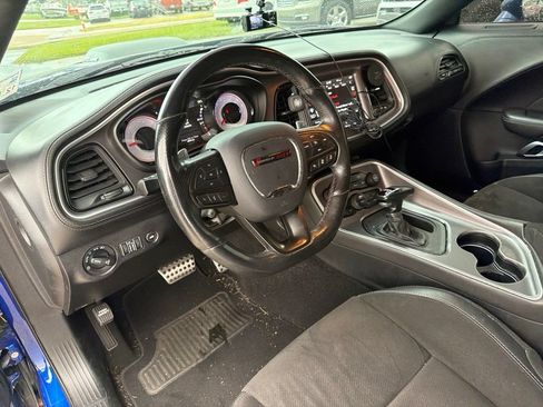 Used 2020 Dodge Challenger R/T Scat Pack w/ Shaker Package RWD image 9