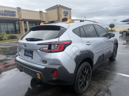 Used 2024 Subaru Crosstrek 2.5i Wilderness image 7