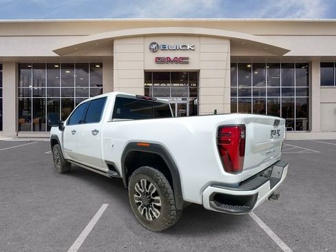 Certified 2024 GMC Sierra 2500 Denali Ultimate w/ Max Trailering Package AWD/4WD image 10