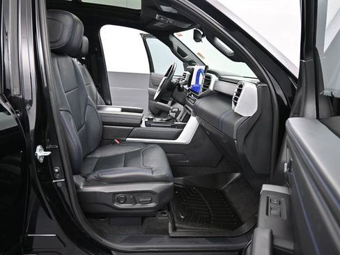 Used 2023 Toyota Tundra Platinum image 19