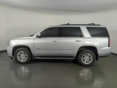 Used 2017 GMC Yukon SLE AWD/4WD image 5