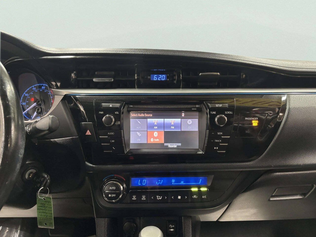 Used 2014 Toyota Corolla S FWD image 24