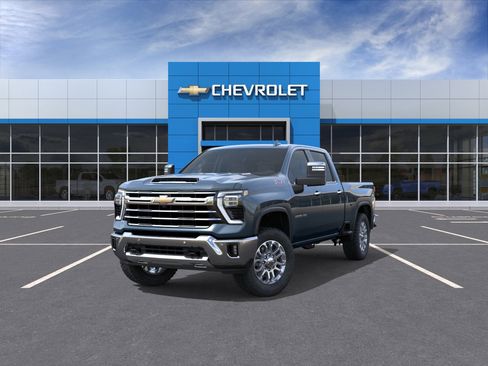 New 2026 Chevrolet Silverado 2500 LTZ w/ LTZ Premium Package AWD/4WD image 8