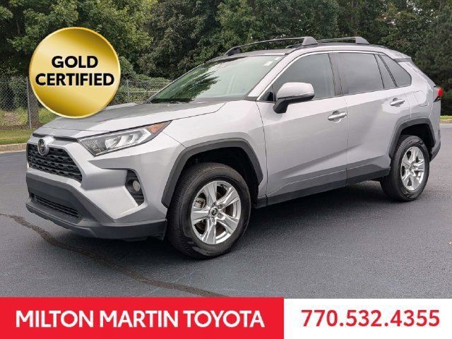 Certified 2021 Toyota RAV4 XLE w/ Convenience Package FWD image 5