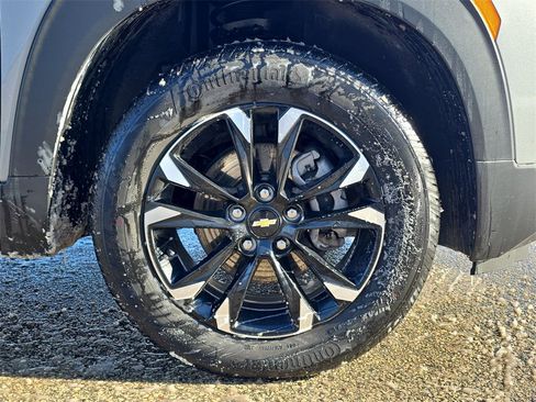 Used 2023 Chevrolet TrailBlazer LT w/ Convenience Package image 34