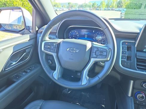 Certified 2024 Chevrolet Suburban Z71 image 17