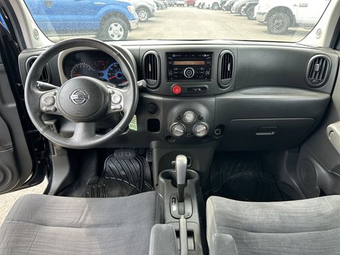 Used 2013 Nissan Cube 1.8 S w/ Interior Designer Pkg image 11