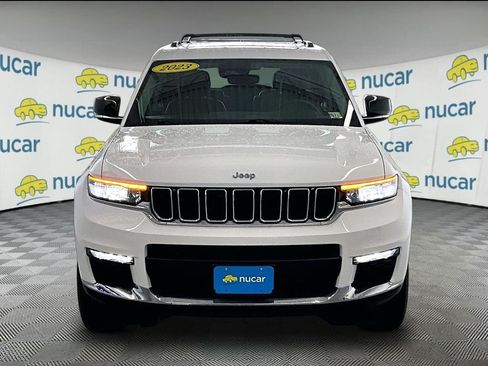 Used 2023 Jeep Grand Cherokee L Limited AWD/4WD image 2