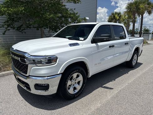 Used 2025 RAM 1500 Big Horn AWD/4WD image 1