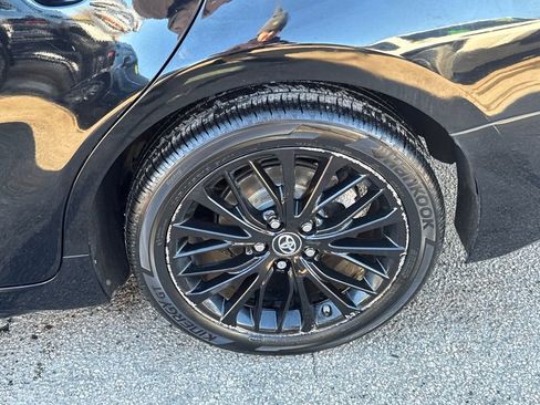 Used 2019 Toyota Camry SE image 38
