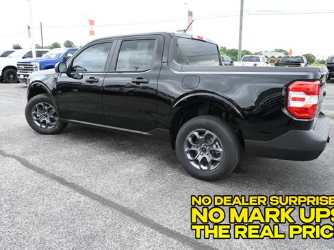New 2026 Ford Maverick XLT FWD image 7