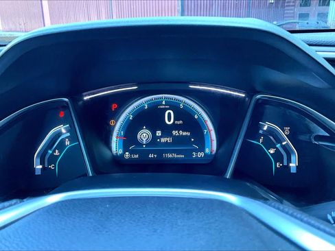 Used 2017 Honda Civic EX-T image 25