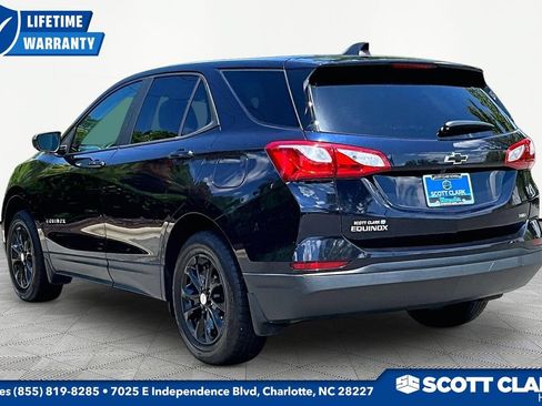 Used 2021 Chevrolet Equinox LS w/ LPO, Blackout Package AWD/4WD image 3