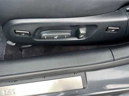 Used 2011 Lexus ES 350 image 22