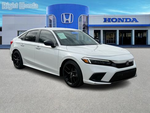 Used 2024 Honda Civic Sport image 10