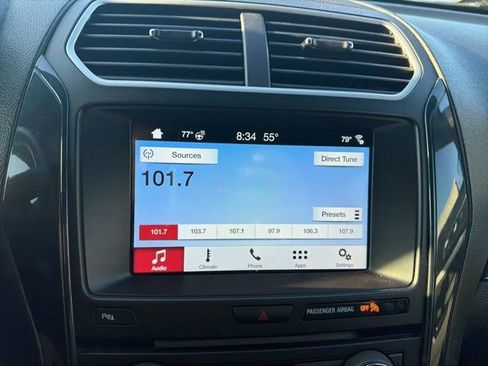 Used 2017 Ford Explorer XLT w/ Equipment Group 202A image 22