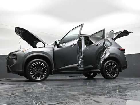 New 2026 Nissan Rogue SV image 40