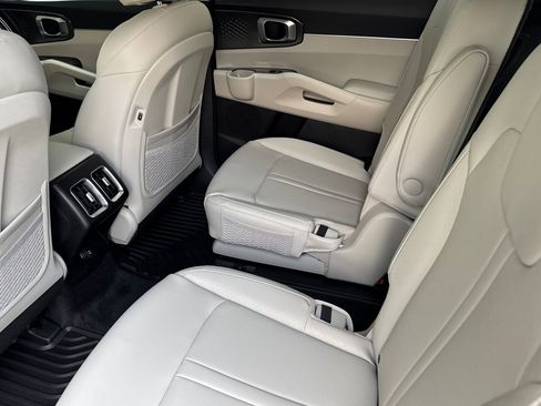 New 2025 Kia Sorento EX w/ EX Panoramic Sunroof Package image 8