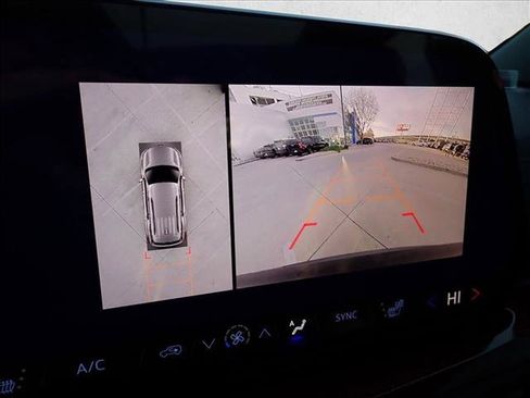 New 2026 Chevrolet Traverse Z71 w/ Enhanced Driving Package image 25