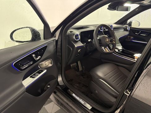 Certified 2026 Mercedes-Benz GLC 300 4MATIC image 18