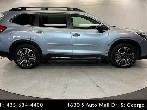Used 2024 Subaru Ascent Touring w/ Popular Package #2 AWD/4WD image 6