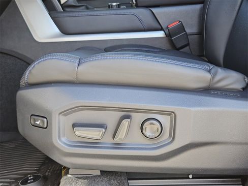 New 2026 Toyota Tundra Platinum image 18