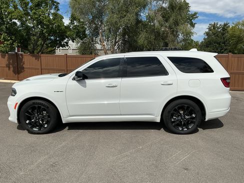 Used 2022 Dodge Durango R/T w/ Blacktop Package AWD/4WD image 8