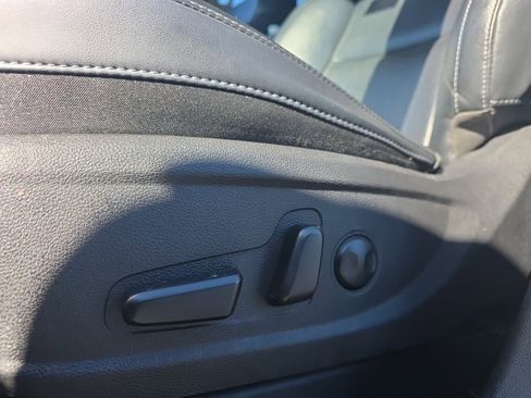 Used 2023 Kia Telluride S image 24