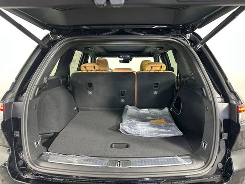 New 2026 Jeep Grand Cherokee Summit image 6