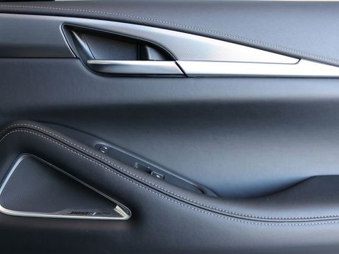 Certified 2025 INFINITI QX60 Luxe w/ Vision Package image 35