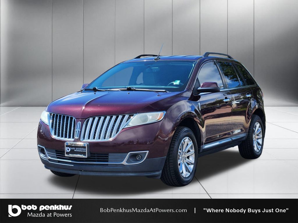 Used 2011 Lincoln MKX 2WD w/ 101A Rapid Spec Order Code image 23