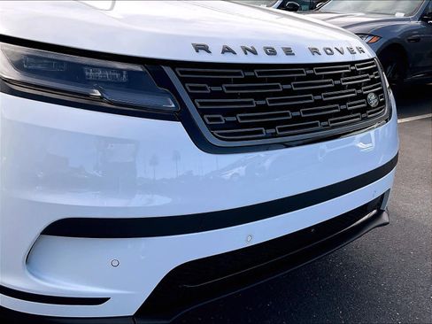 New 2026 Land Rover Range Rover Velar S AWD/4WD image 34