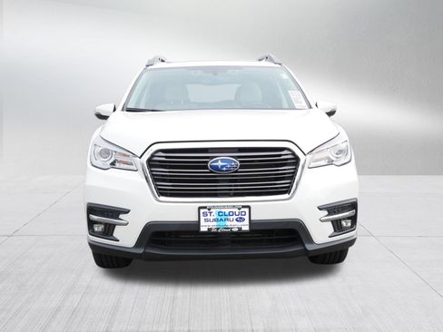 Used 2022 Subaru Ascent Limited w/ Technology Package AWD/4WD image 2