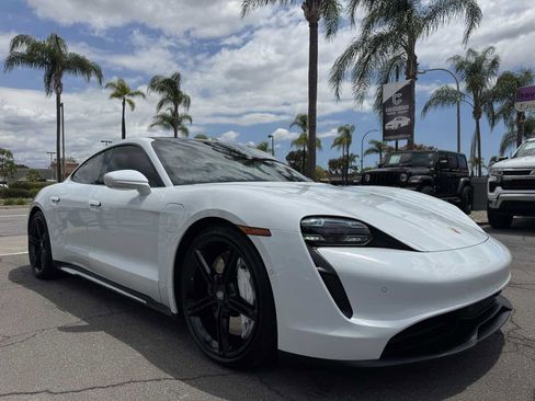 Used 2020 Porsche Taycan 4S AWD/4WD image 9