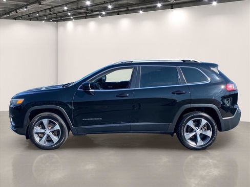 Used 2019 Jeep Cherokee Limited AWD/4WD image 4