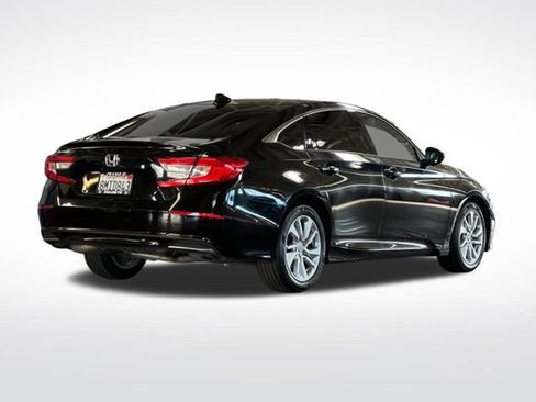 Used 2019 Honda Accord LX image 4