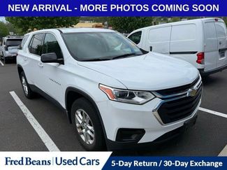 Used 2018 Chevrolet Traverse LS FWD video 1