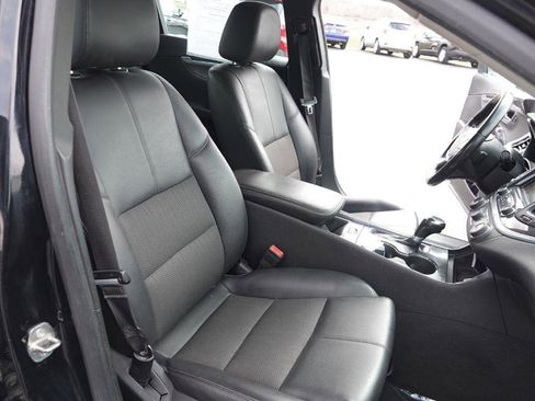 Used 2019 Chevrolet Impala LT image 30